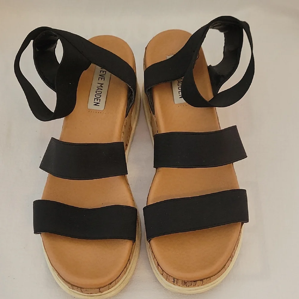 Black Women's Sandals - Picture 3 of 6